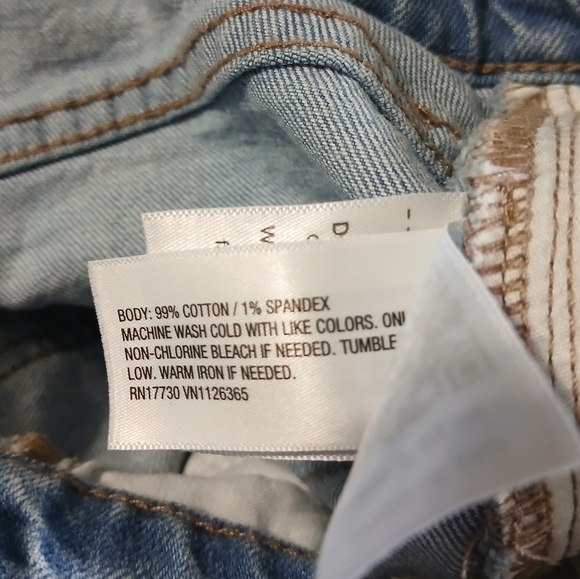 Universal Thread Light Blue Flare Jeans - Picture 9 of 9